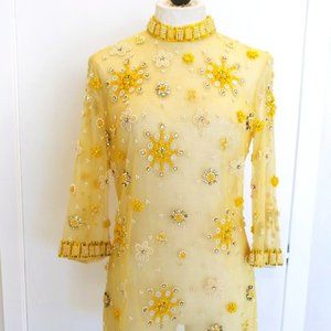Vintage Yellow Beaded Tunic W Sequins, Stand Collar and Bell Cuffs, Size 10